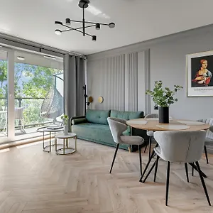 Chmielna Park - Center & Parking By Downtown Apartmán